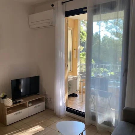 Coudou T2 Cosy à 2 Pas De La Apartamento Six-Fours-les-Plages